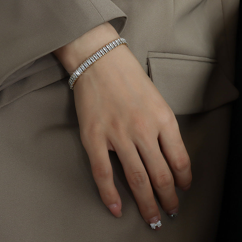 Lune Baguette Bracelet